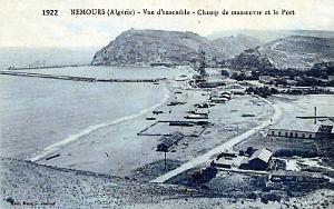 NEMOURS - VUE D'ENSEMBLE - CHAMP DE MANOEUVRES ET PORT - 1922